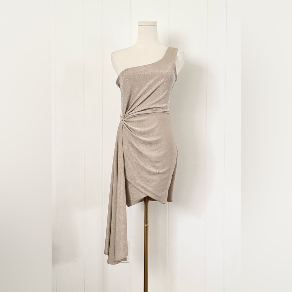 Meshki Cyrilla One Shoulder Mini Shimmery Dress Size Medium - Picture 3 of 12